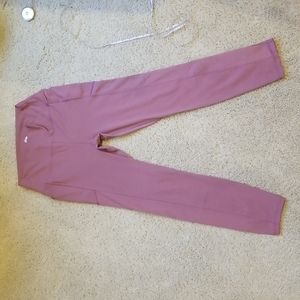 Mauve yoga pants
